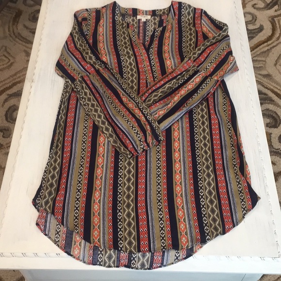 Umgee Dresses & Skirts - Umgee Aztec Trumpet Sleeve Dress